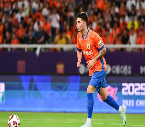 山東魯能自己打臉了水貨外援加盟僅半年就解約，中超球隊沒人要