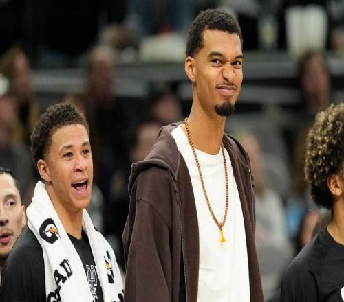 搞笑，文班亞馬的馬刺隊(duì)友宣布，他的目標(biāo)是成為世界第二防守球員