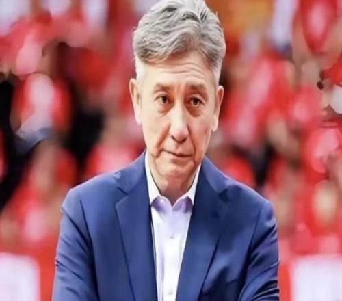 鄭永剛：八天四賽強(qiáng)度確實(shí)太大，但大家都堅(jiān)持了下來拼到最后