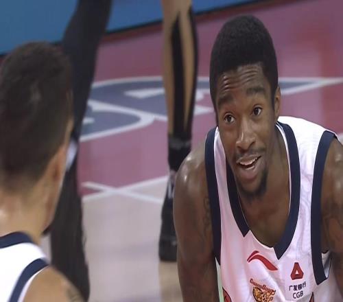 恭喜廣東隊！崔永熙攜手麥考爾確認復出，力保杜鋒躺進總決賽！