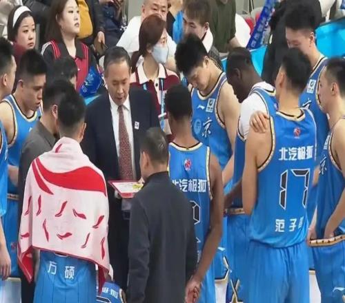 胜浙江发布会！许利民赞防守，谈方硕贡献，5伤员或仅小曾能复出