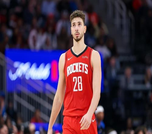 休媒怒批申京軟弱無(wú)能！火蜜建議決勝時(shí)刻DNP：在場(chǎng)18各種誤攻