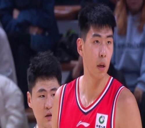 徐昕10中9轟24+14創(chuàng)最高效一戰(zhàn)：加時連得8分打爆同曦內(nèi)線