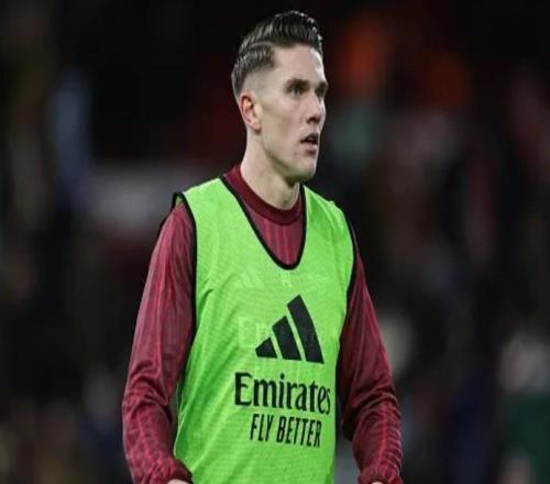 谢林汉姆:踢枪手姆伯莫还得踢中锋,谢什科现在还难担大任