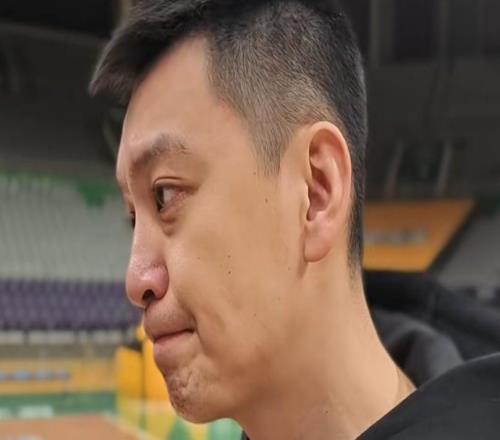 備戰(zhàn)山東！亨特仍跟隊(duì)！楊鳴直指外援實(shí)力，過去表現(xiàn)符合預(yù)期！