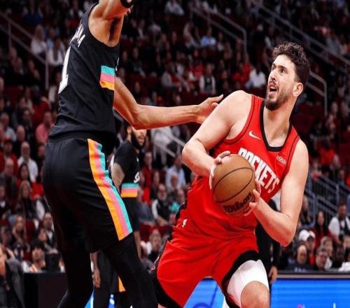 1年350万底薪!却打成球队老大!NBA最可怜的超巨,你该得到尊重