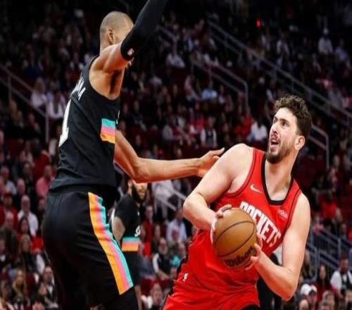 申京眼神防守，13+8+7偽全能火箭隊(duì)鋒線三分10中1失去射手定位