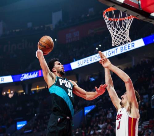 夏普27分7篮板开拓者击败热火4连胜,阿夫迪亚20分7篮板