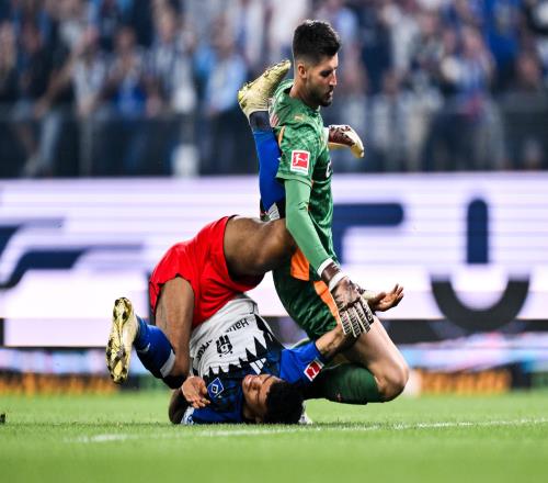 专访尼古拉瓦西利:德甲“点球杀手”深信圣保利保级无疑