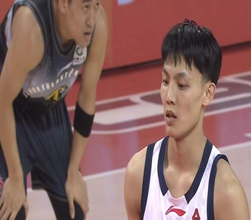 朱芳雨赌对了!CBA“暴力双锋线”驰援杜锋,广东队总决赛稳了!