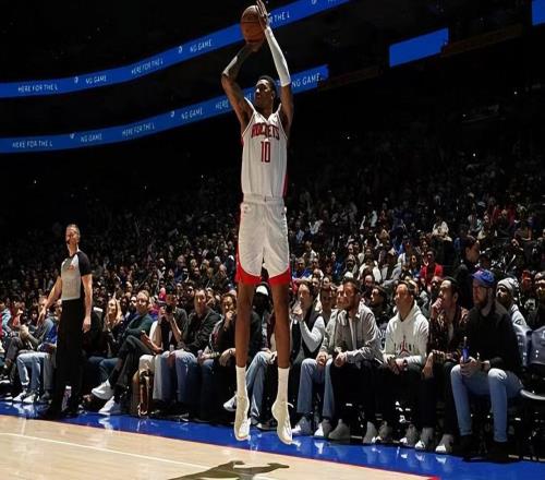 状态又一次跌落谷底,火箭锋线新星真是全队最鸡肋的球员之一