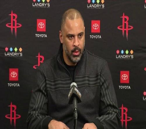 烏度卡：防守不佳和丟罰球?qū)е率Юx潑德給球隊(duì)注入了活力