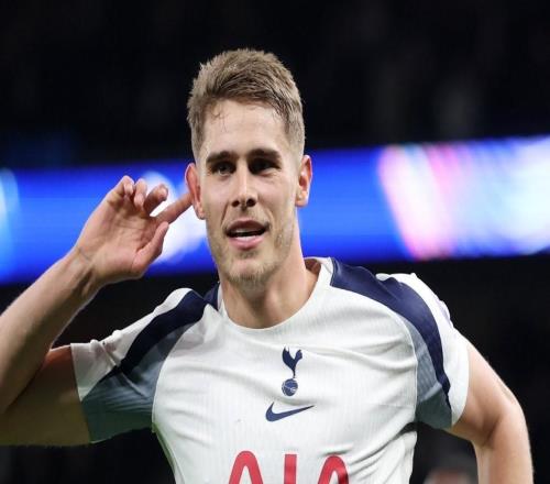 天空：熱刺無(wú)意出售范德芬，且打算為他提供更優(yōu)厚的合同