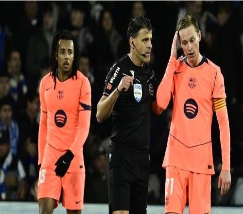 世體：曼薩諾可能因?yàn)樵诨噬鐅s巴薩時(shí)的執(zhí)法表現(xiàn)被停哨一輪