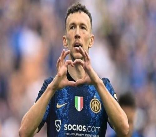 米體：若埃因霍溫本周歐冠不敵拜仁被淘汰，會(huì)放走佩里西奇