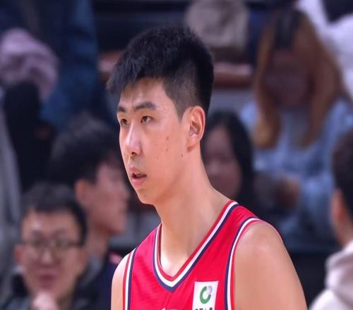 朱芳雨賭對了！徐昕打成CBA第一中鋒，或被廣東隊提前簽回