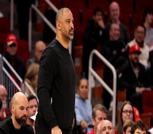 烏度卡：背靠背一掃上一場(chǎng)陰霾打出了韌性，替補(bǔ)的表現(xiàn)很出色