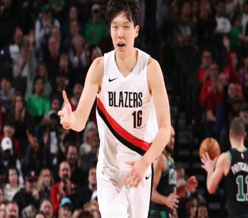 楊瀚森首節驚艷！開拓者惜敗黑馬，這一戰，我不得不承認4個現實