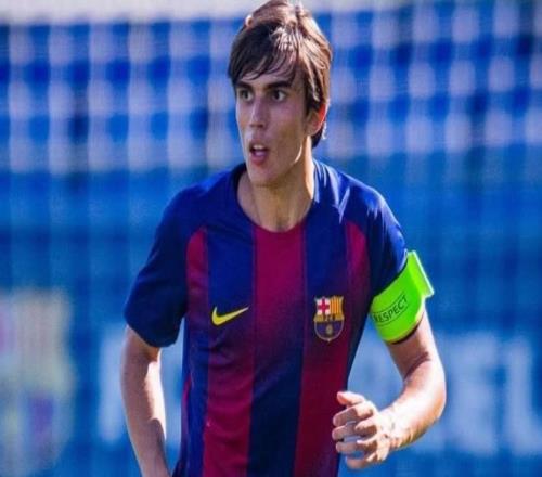 罗马诺：科莫即将签下巴萨18岁后卫昆