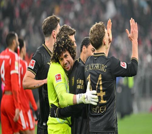 圖片報：不敵奧格斯堡后，拜仁球員沒有爭吵但情緒相當低落