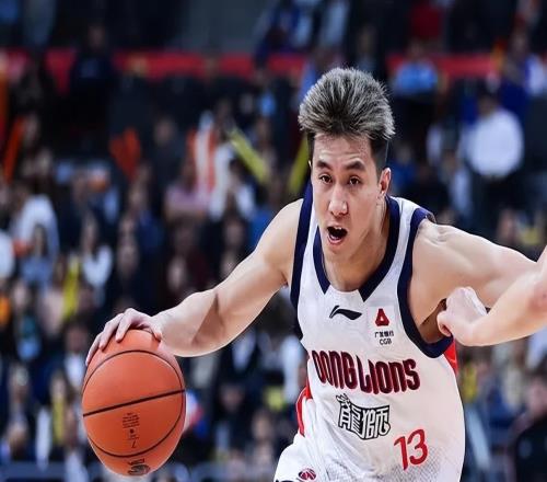 末節12分擊潰青島！健康的郭艾倫真穩！想得分就得分，根本攔不住