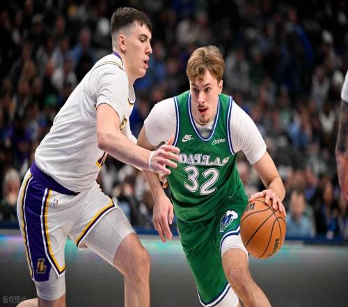 独行侠3人空砍20+！湖人15分大逆转，谁是赢球大功臣，数据不说谎