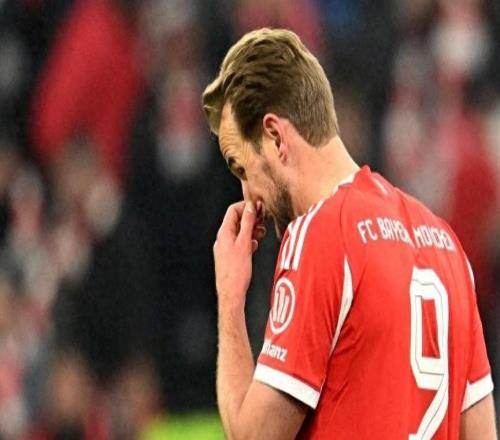 德甲大地震！拜仁主場(chǎng)12爆冷負(fù)奧格斯堡，聯(lián)賽不敗金身告破