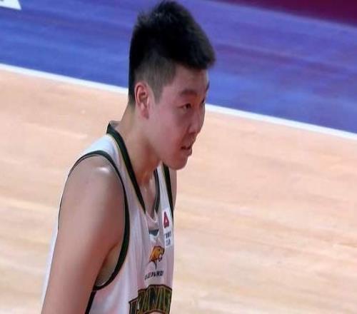 打的啥呀末節(jié)僅4分堪稱恥辱，楊鳴無語了，王嵐欽9中1正負值30