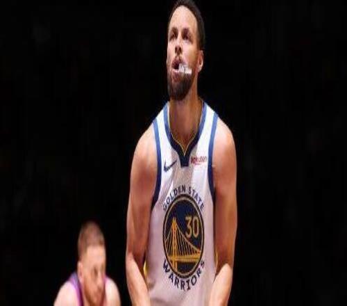 久違的勇三瘋！！庫里單節(jié)13分，不容易啊....