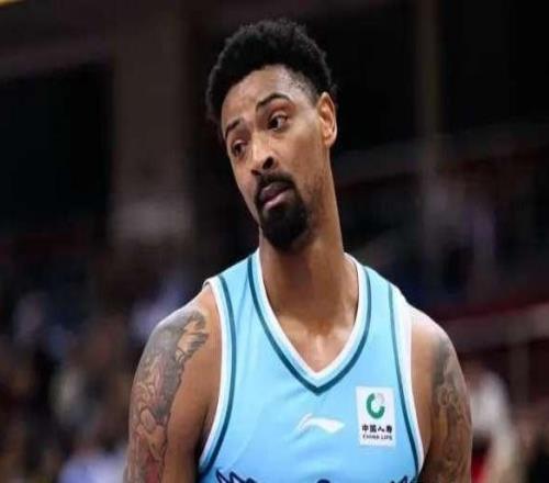 掀翻聯(lián)盟第4！2名遼粵棄將成功臣，一個6中5砍2雙，一個末節(jié)12分