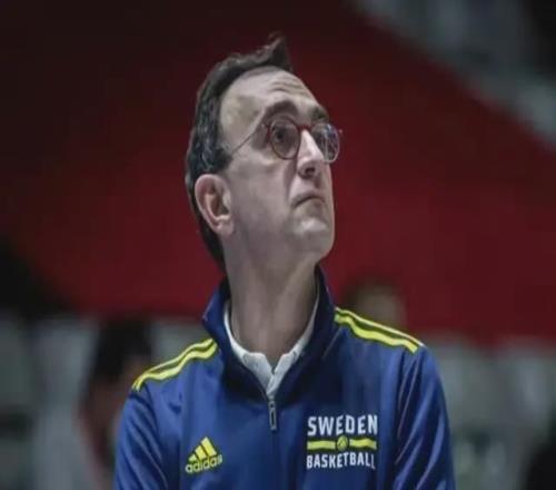 再次出山救火！曝烏戈接替楊鳴，成為遼寧男籃新主帥