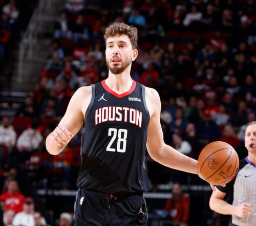 就在今天！申京打破塵封46年紀(jì)錄，登頂火箭隊(duì)史第一