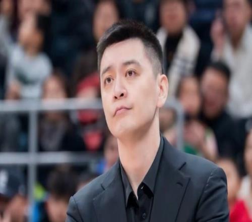 光速再就業(yè)，楊鳴將參與解說1月29日湖人vs騎士的比賽