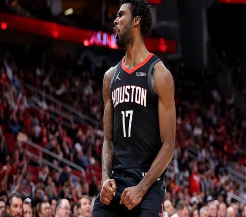 個(gè)人能力確實(shí)相當(dāng)不錯(cuò)，但火箭鋒線新星還是打得有些不太合理