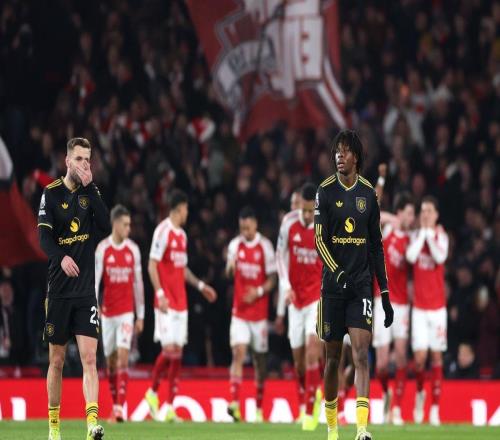 曼晚：多古伤缺多久未定，库尼亚和芒特重回首发的机会来了