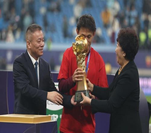 上港0比6慘敗澤尼特，或讓球隊中衛(wèi)加速引進(jìn)新外援，值得期待