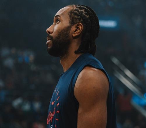 喬治轟32+5+5仍無(wú)緣今日最佳！對(duì)不起，你碰到不講理的小卡了