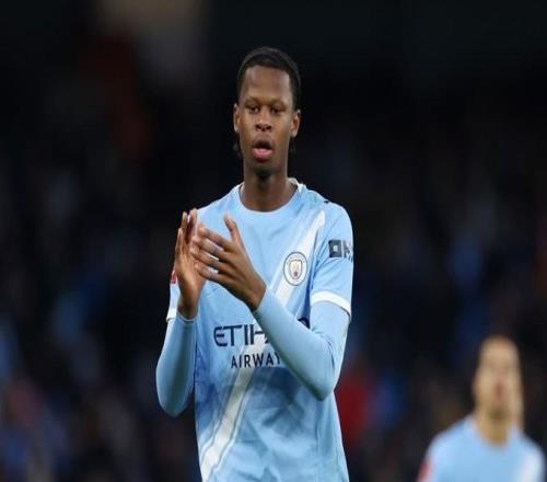 記者：謝周三希望租借小將姆富尼，曼城對此持開放態(tài)度