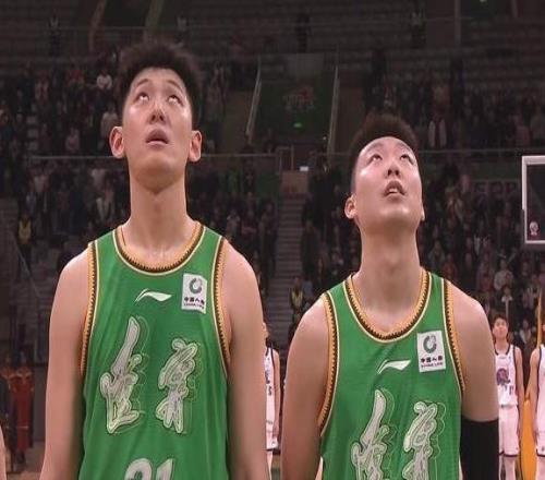 亨特剩3場機(jī)會(huì)，遼寧男籃新外援22+9雙能衛(wèi)曾絕殺廣東2階段到隊(duì)