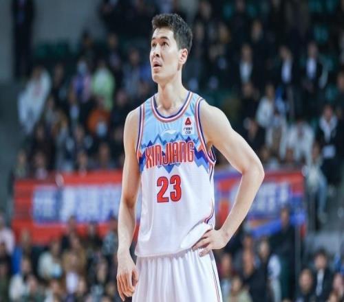 新疆男籃為什么輸給同曦阿不都毫不客氣揭秘輸球原因，一語道破