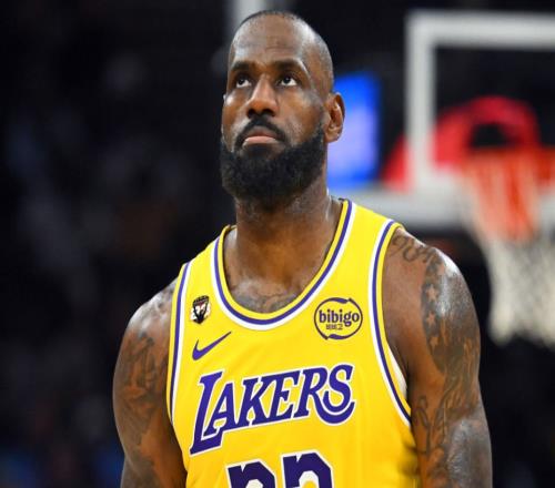 詹姆斯14分鐘采訪全文：完美生涯不由冠軍定義沒考慮過退役巡演