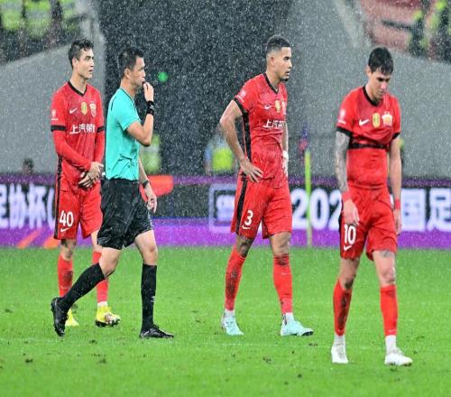 中超9隊(duì)被罰分！海港國(guó)安遭扣5分，泰山河南罰6分，蓉城等7隊(duì)幸免