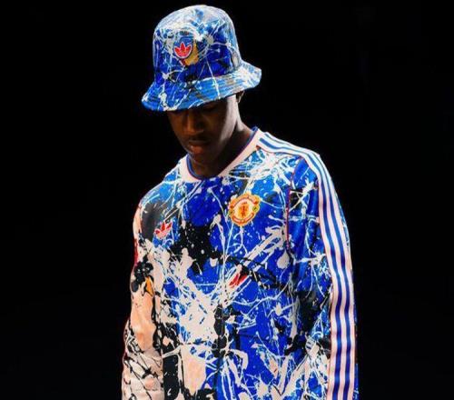 曼聯(lián)暫緩新帝星加薪續(xù)約，仍在考慮冬窗壓哨簽！試訓基恩母隊小妖