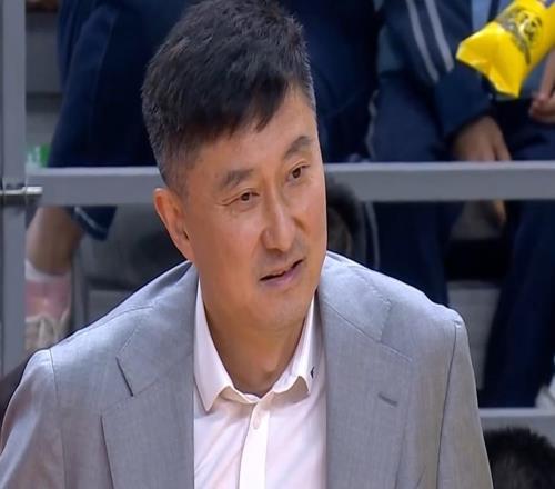 就在剛剛！29號早上，廣東宏遠傳來徐杰、杜鋒和陳老板的最新消息