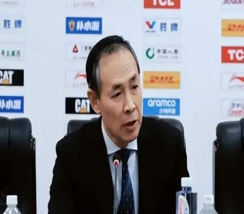 為何爆冷不敵魚腩許利民說法太逆天，引發(fā)外界群嘲，該下課了