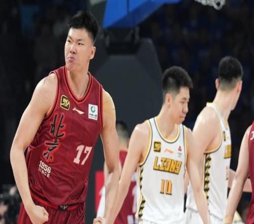 0分1助2板3犯規(guī)！CBA頂薪就這水平：徐杰哭了朱芳雨卻笑翻了