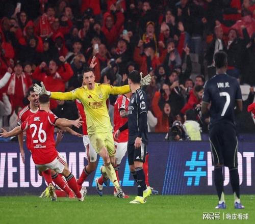 連續(xù)兩年，穆里尼奧書(shū)寫(xiě)相同故事，讓曼城馬賽緊張，創(chuàng)歐冠兩紀(jì)錄