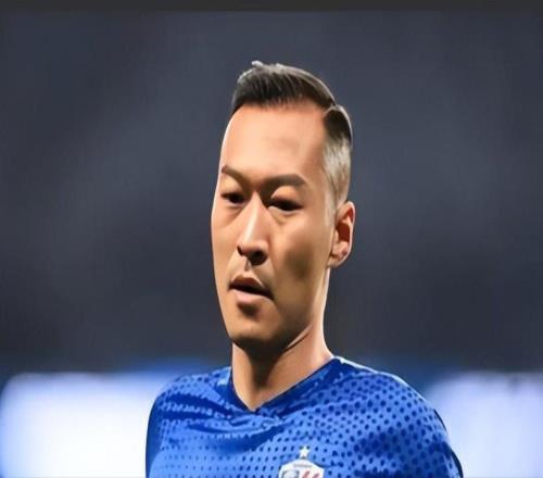 霸氣！申花隊(duì)拒絕為天價(jià)國(guó)腳買單，有能力就去留洋