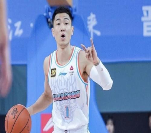 客戰(zhàn)廣廈，記者：山東隊(duì)高詩巖、鮑威爾因傷缺席珀塞爾復(fù)出