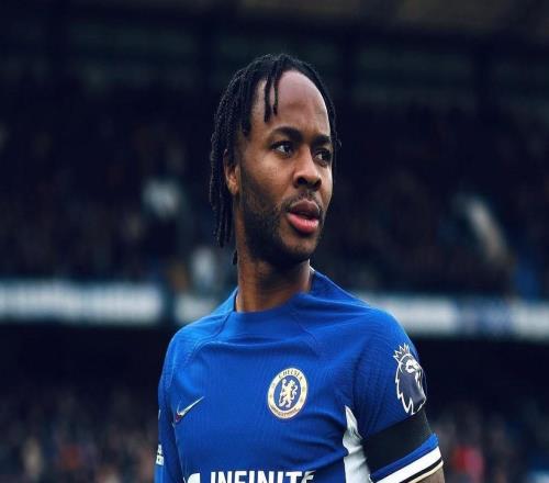 天空：斯特林并未將下家局限在倫敦，他愿意在任何地方踢球